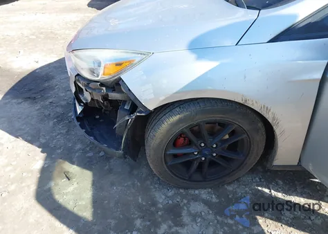 2015 Ford Focus Se из США, поврежденный, VIN 1FADP3F24FL329157